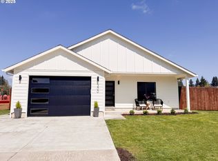 200 W Oak St, Yacolt, WA 98675