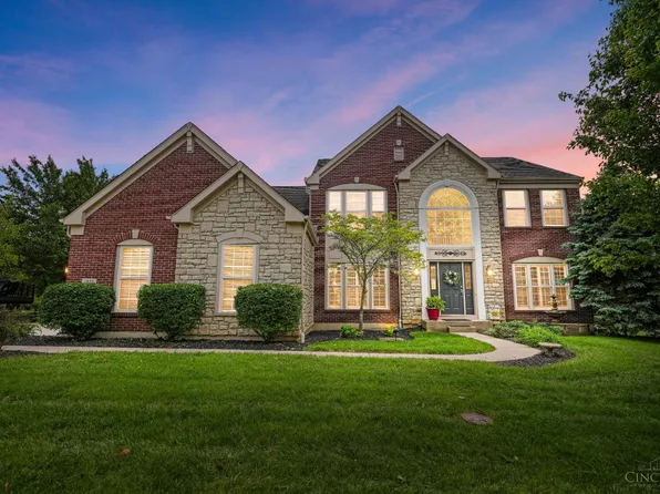 7490 Susan Springs Dr, West Chester, OH 45069