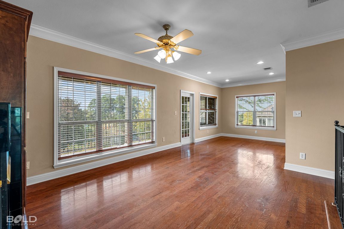 next background image