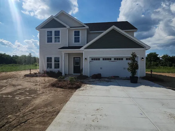 103 Dole Court, Richlands, NC 28574