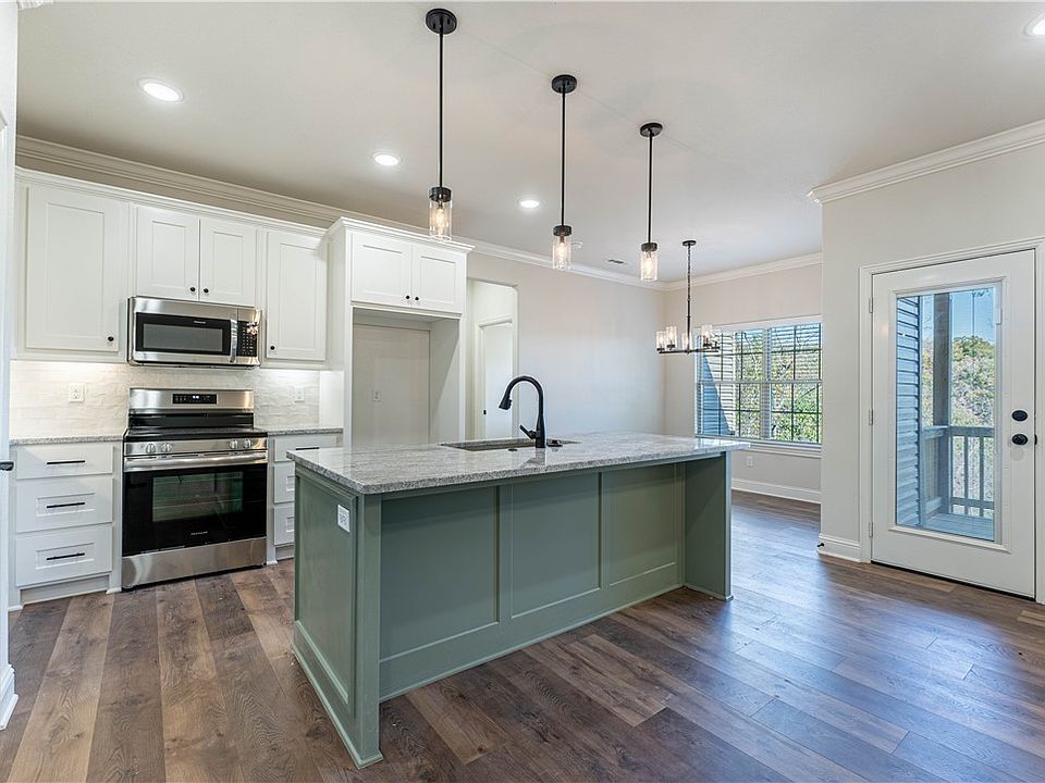 1st image of 83 Salen Ln