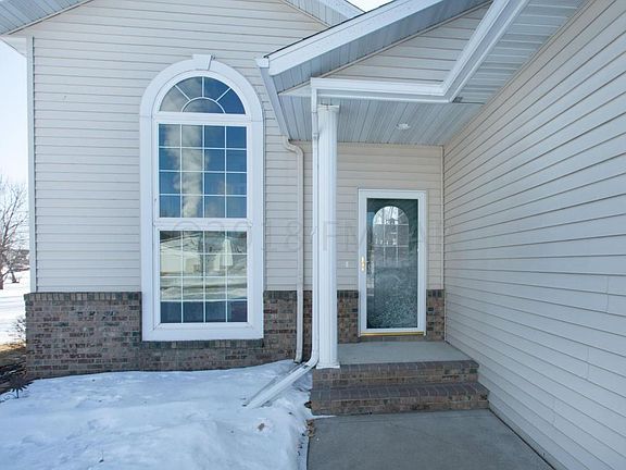 3rd image of 989 18th Avenue Cir N