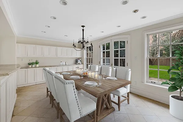 Sold by Engel and Völkers Brownstone Brooklyn | media 4