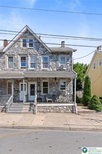 425 W Wilkes Barre St, Easton, PA, 18042