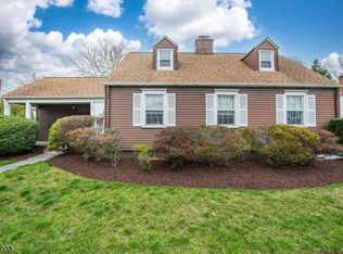 80 Willow Ave, Hackensack, NJ 07601