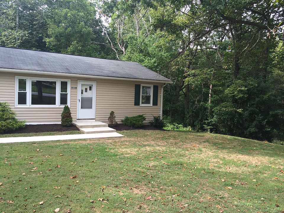 Front of duplex
