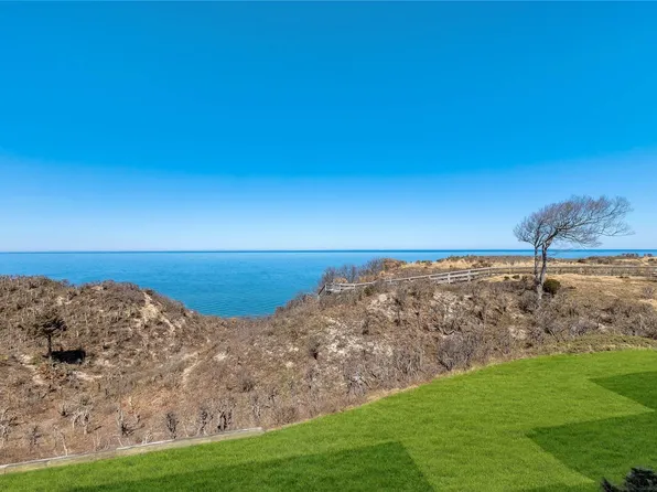 414 Fox Hill Drive #414, Baiting Hollow, NY 11933