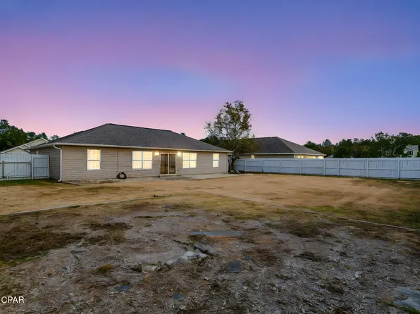 808 Graysen Ln, Defuniak Springs, FL 32435