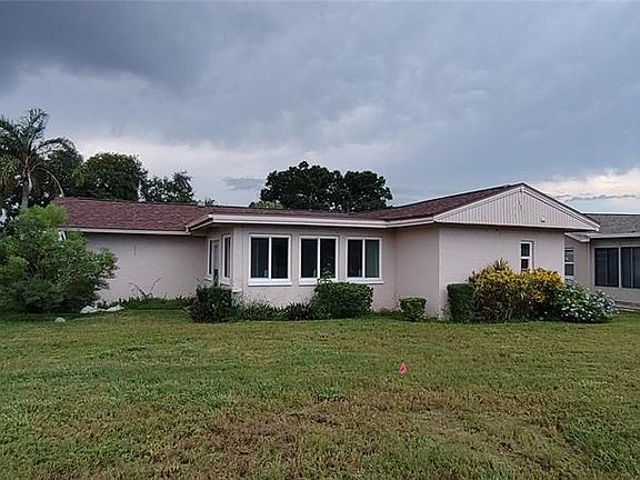 3rd image of 4476 LAKE BOULEVARD