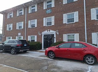 8 Elmgrove Ave APT 302, Providence, RI 02906