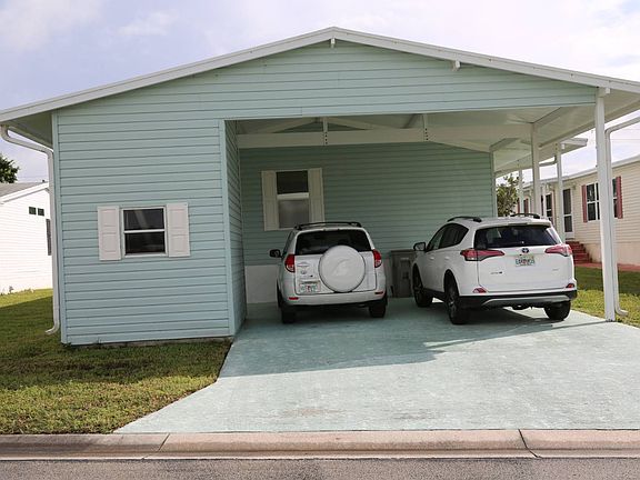 2nd image of 434 Bimini Cay Cir