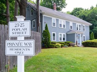 23 Poplar St APT 1, Ipswich, MA 01938