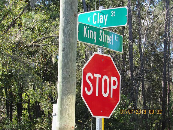 2nd image of 201 N Clay St
