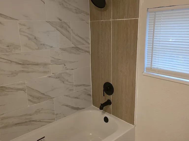 7175 Eudine Dr N — Photo 11