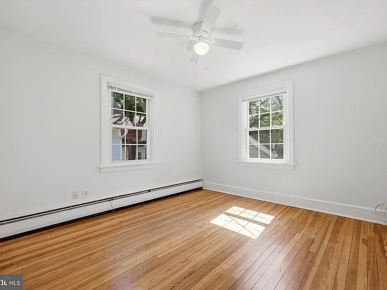 604 Grant Ave #1 — Photo 18