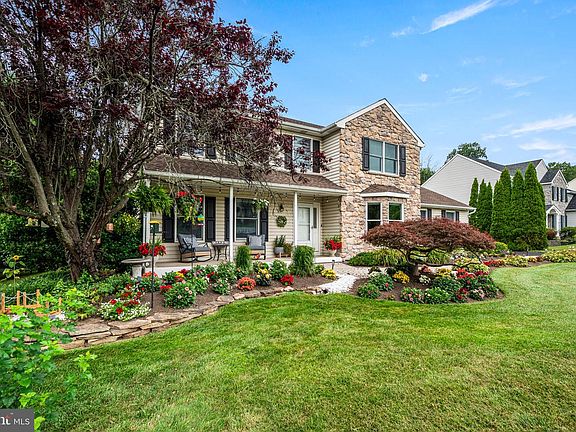 4th image of 55 Ramblewood Dr