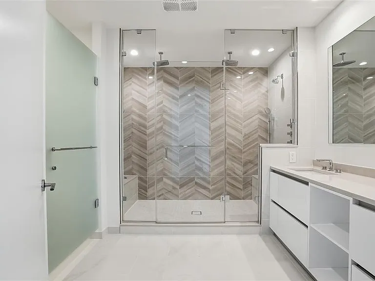 400 Central Ave #301 — Photo 26