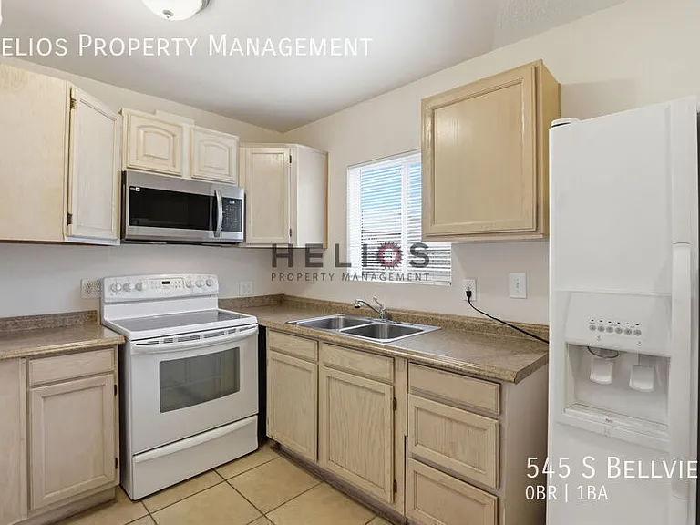 545 S Bellview — Photo 6