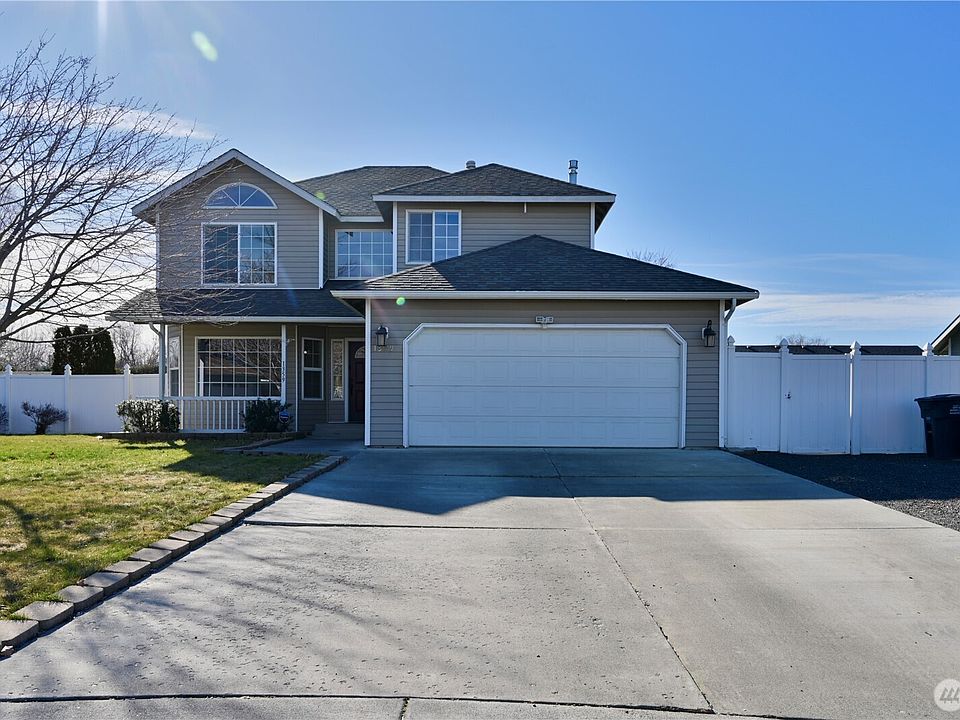 1st image of 1359 Yost Circle NE