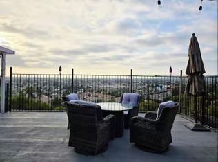 12221 Circula Panorama, Santa Ana, CA 92705