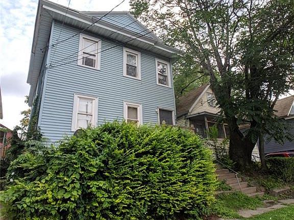 2nd image of 748 N Alvord St