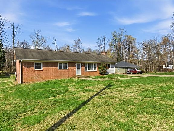 2nd image of 1313 Ridgewood Ave