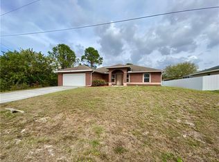 1403 Denis Ave S, Lehigh Acres, FL 33976