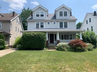2399 Woodmere Dr, Cleveland, OH