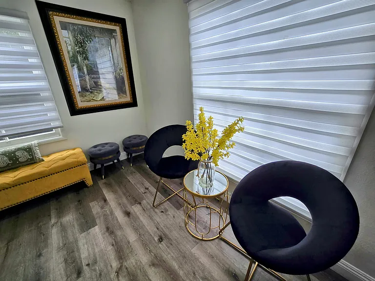 2548 E Wilson Ave — Photo 98