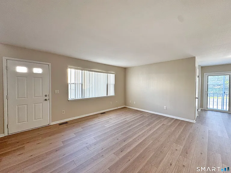 57 Cedar St #A3 — Photo 2