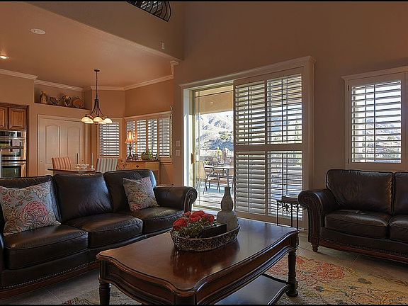 3rd image of 5996 Ojo De Agua Dr