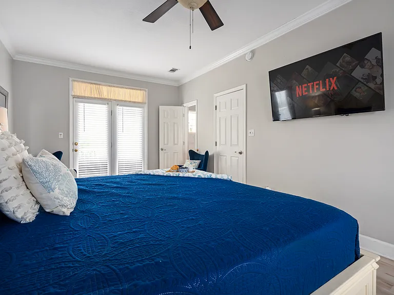 4819 Ocean Blvd — Photo 23