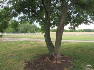 1310 E 2350th Rd, Eudora, KS 66025