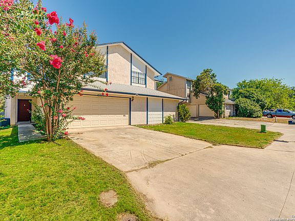 2nd image of 12130 VISTA NOGAL ST