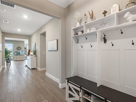 2nd image of 6369 NW Cloverdale Avenue