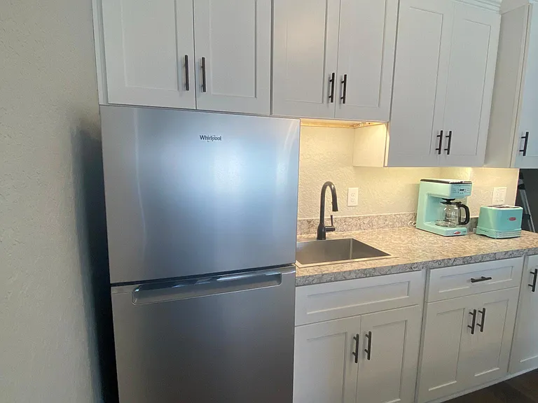 207 E 10th Ave — Photo 10