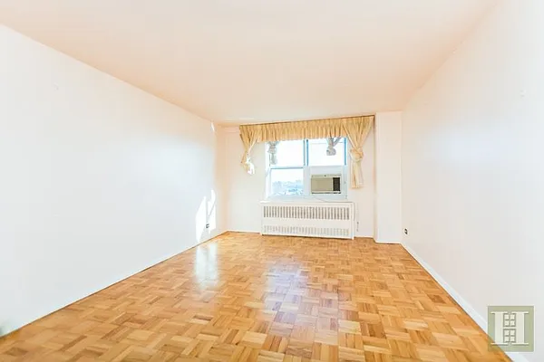 Sold by Halstead Real Estate | media 5