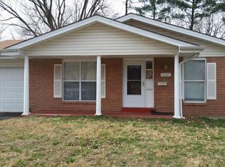 9107 Mellowridge Ct, Saint Louis, MO 63136