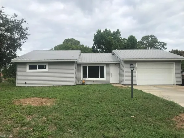 323 Ohio RD, LEHIGH ACRES, FL 33936