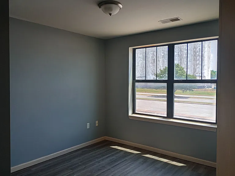 Mill Supply Apartments — Photo 13