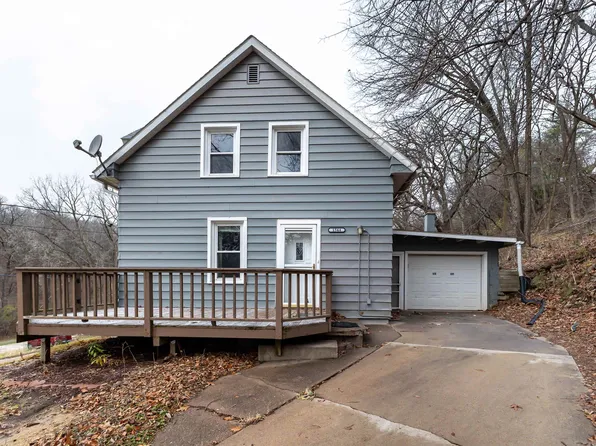 1544 Southern Ave, Dubuque, IA 52003