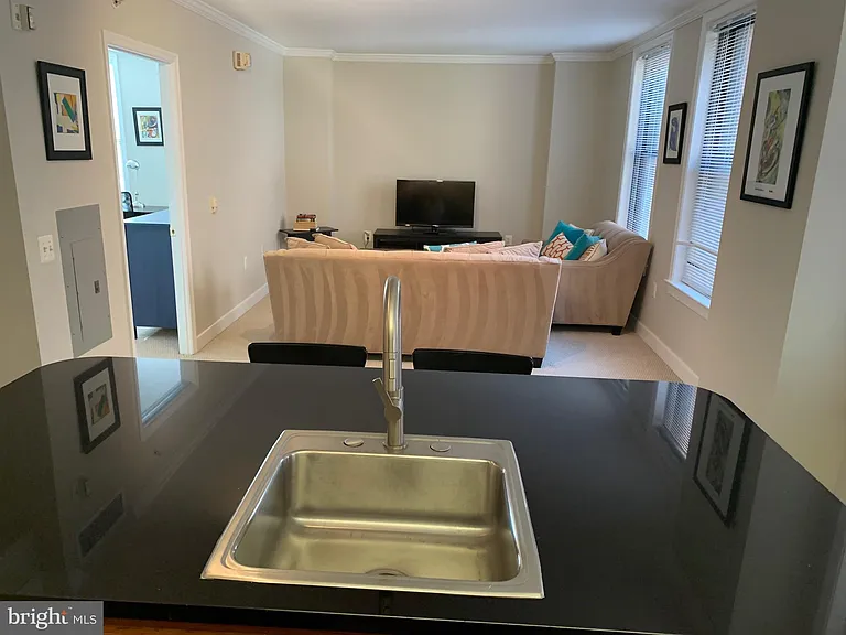 631 D St NW #534 — Photo 7
