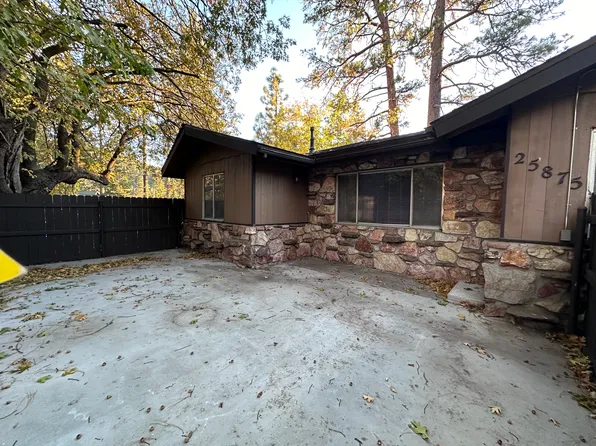 26785 Cedar St #A, Idyllwild, CA 92549