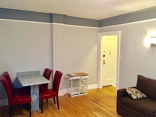 Sold by Remax Real Estate Professionals | media 11