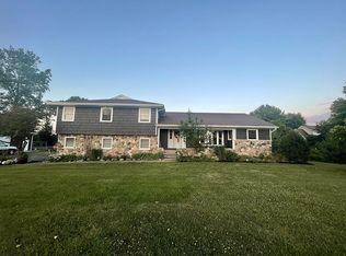 6363 Marsh Rd, Cottrellville, MI 48039