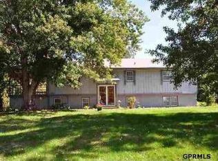 13703 S 36th St, Bellevue, NE 68123