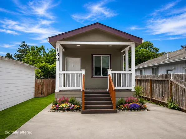 133 2nd Ave, Rio Dell, CA 95562