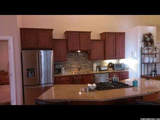 1st image of 931 E Montana Vista Ln