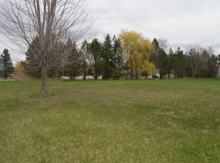 1140 W Starview Ct, Appleton, WI 54913