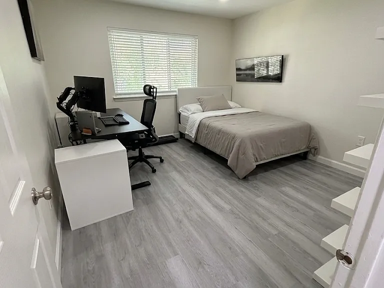 42 Tennyson Dr — Photo 14